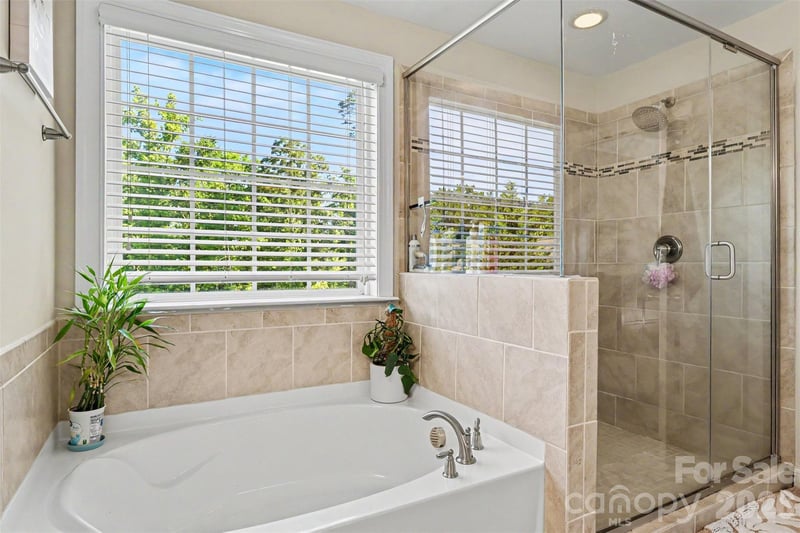 1376 Rainier Dr, Fort Mill, SC 29708