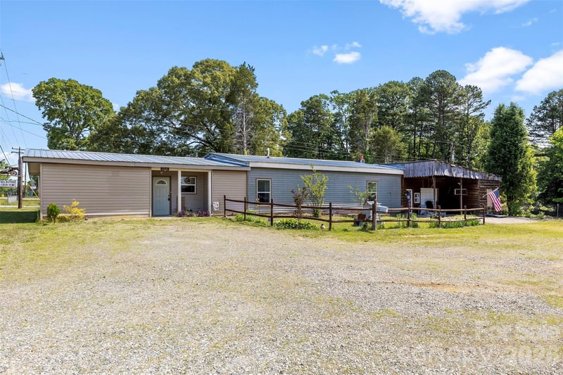 2246 Aspen St, Lincolnton, NC 28092