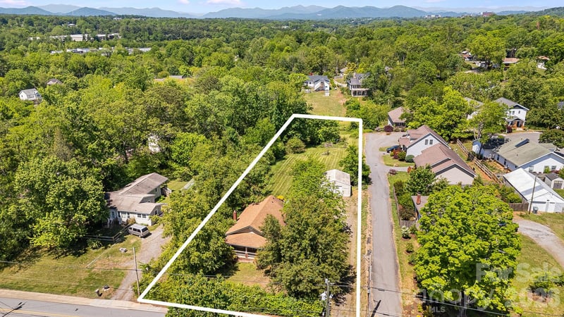 105 Liberty St, Asheville, NC 28803