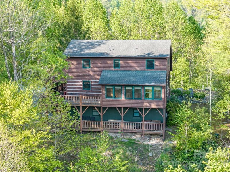 197 Woodby Ridge Rd, Vilas, NC 28692