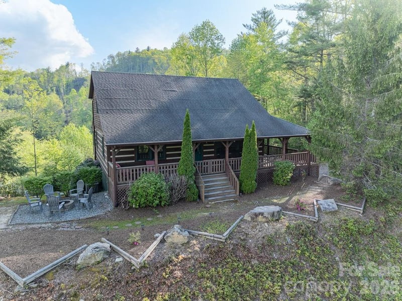 197 Woodby Ridge Rd, Vilas, NC 28692