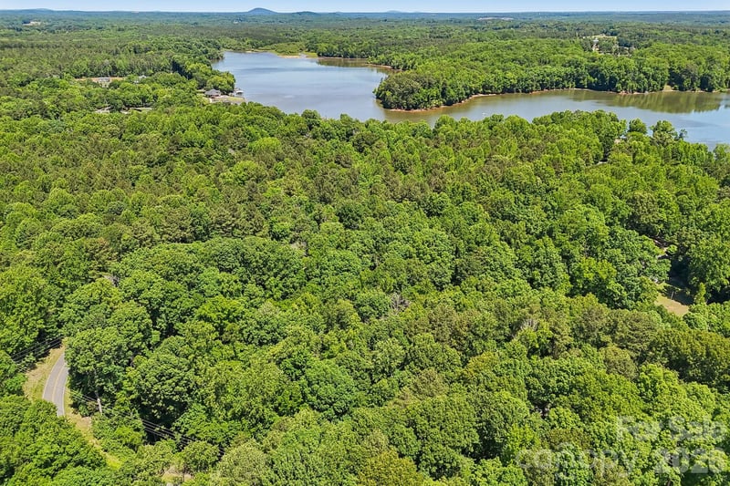 Catawba Cove Dr, Belmont, NC 28012