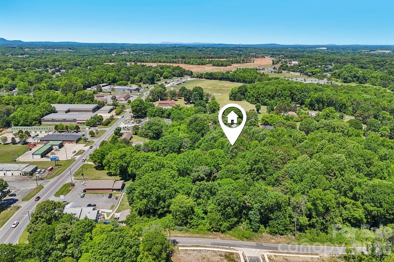 Barber Rd, Gastonia, NC 28056