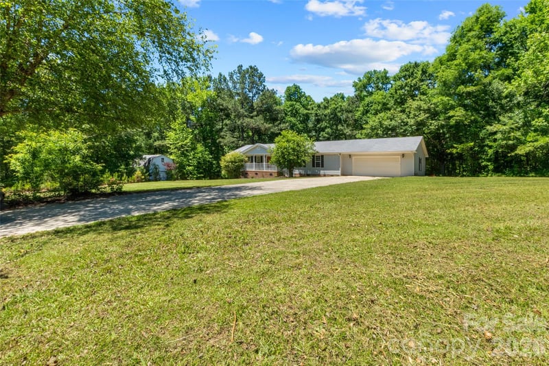 434 Rutledge Dr, Catawba, SC 29704