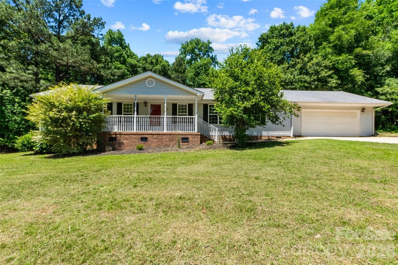 434 Rutledge Dr, Catawba, SC 29704