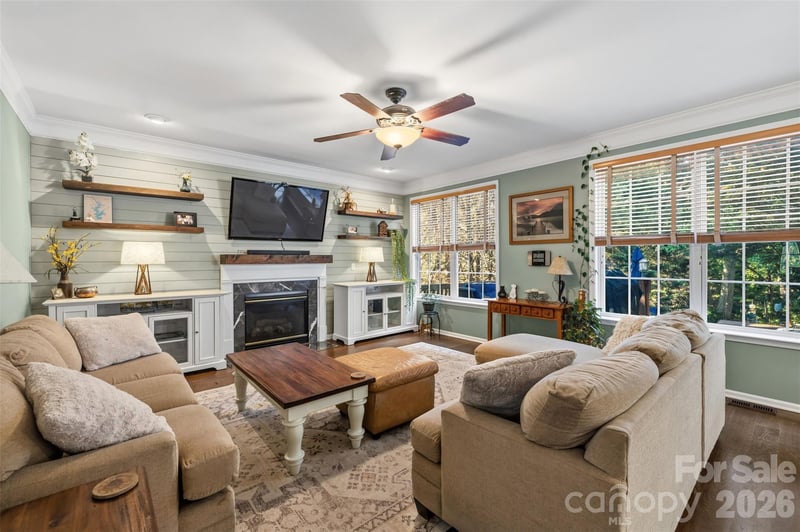 7453 Mountain Ridge Dr, Stanley, NC 28164