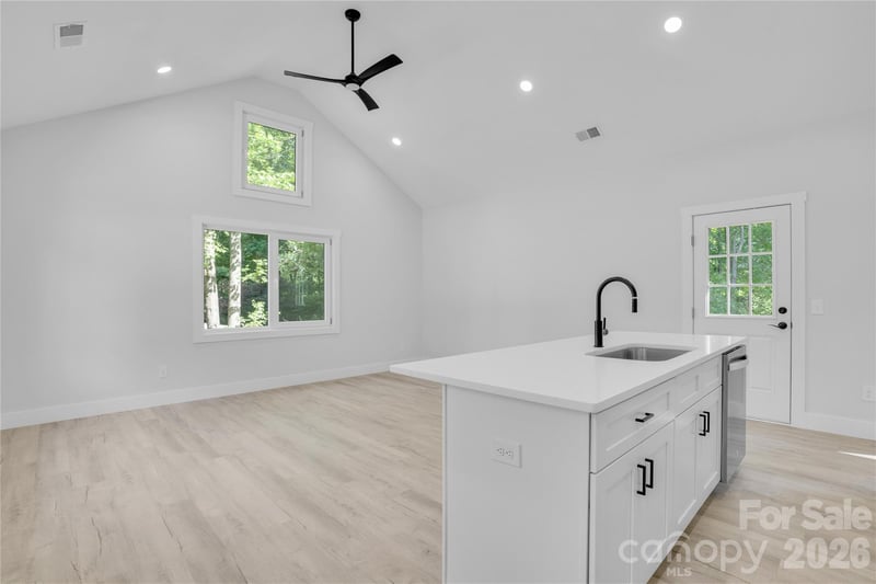 3425 Mission Trl, Lincolnton, NC 28092