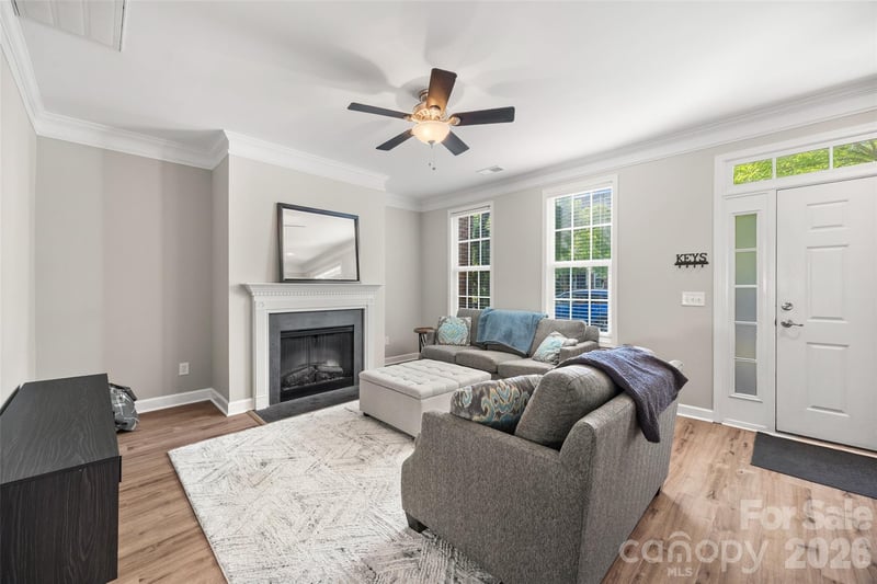 9821 Longstone Ln, Charlotte, NC 28277