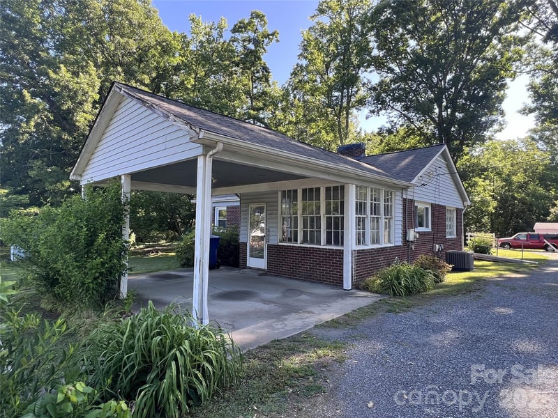 209 Roxford Rd, Kings Mountain, NC 28086