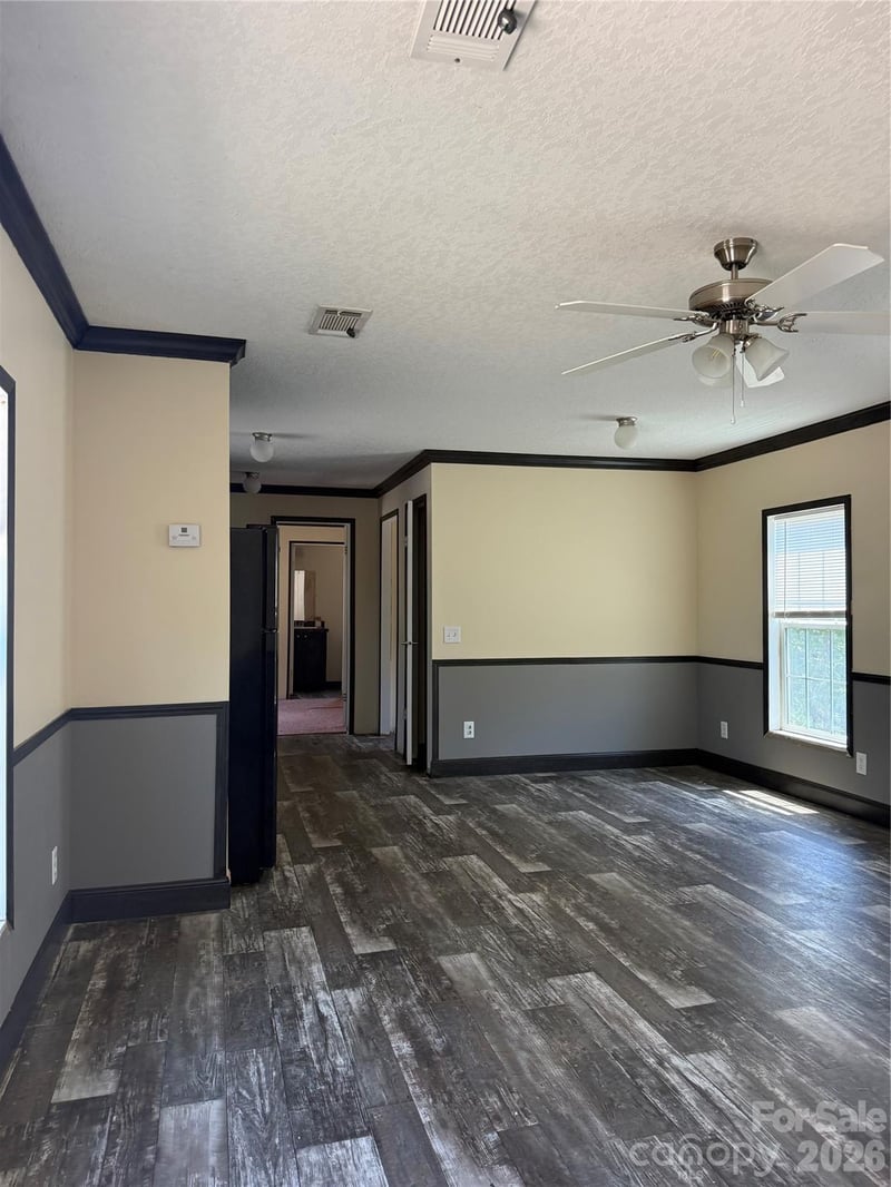 2640 Old Wire Rd, Wallace, SC 29596