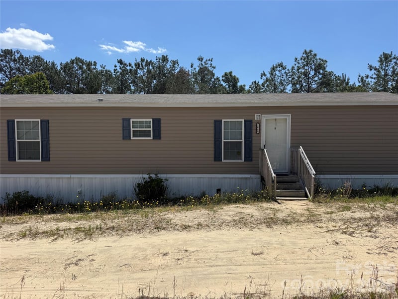 2640 Old Wire Rd, Wallace, SC 29596