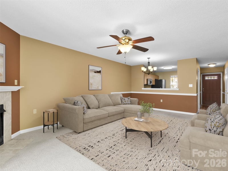 2303 Deermouse Way, Hendersonville, NC 28792