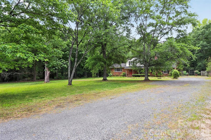 10899 Caroline Acres Rd, Fort Mill, SC 29707