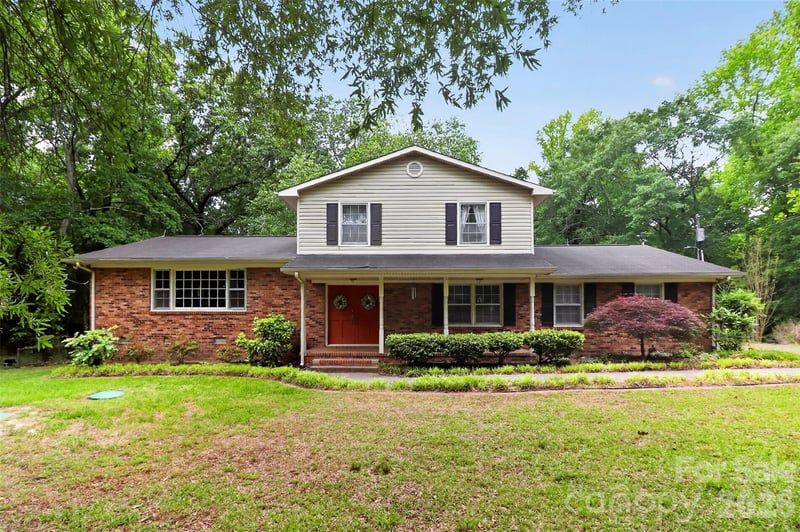 10899 Caroline Acres Rd, Fort Mill, SC 29707