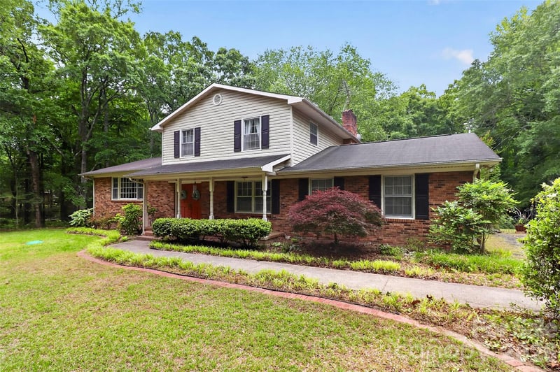 10899 Caroline Acres Rd, Fort Mill, SC 29707