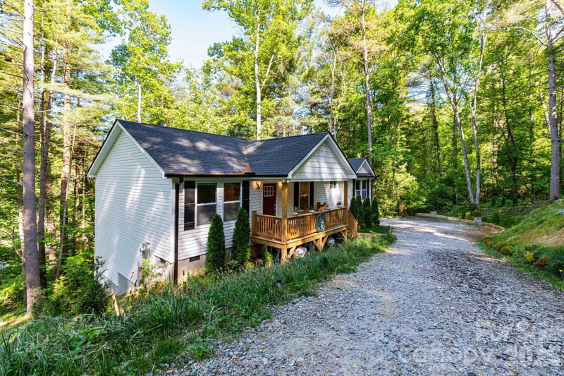 30 Edmond Woods Pl, Fairview, NC 28730