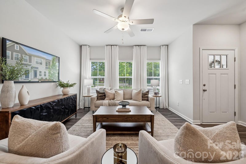 7005 Alpharetta St #20, Charlotte, NC 28216