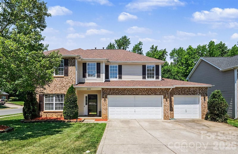 10103 Caldwell Forest Dr, Charlotte, NC 28213