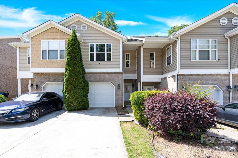 117 Sherman Oaks Ln, Mooresville, NC 28115