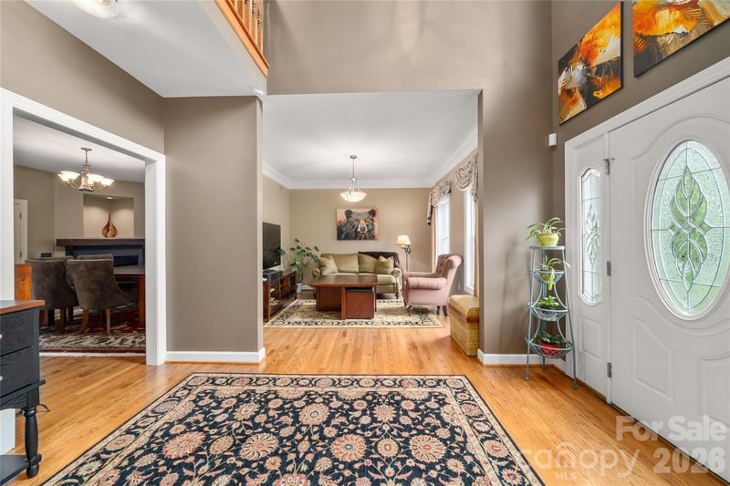 100 Welwyn Ln, Asheville, NC 28805