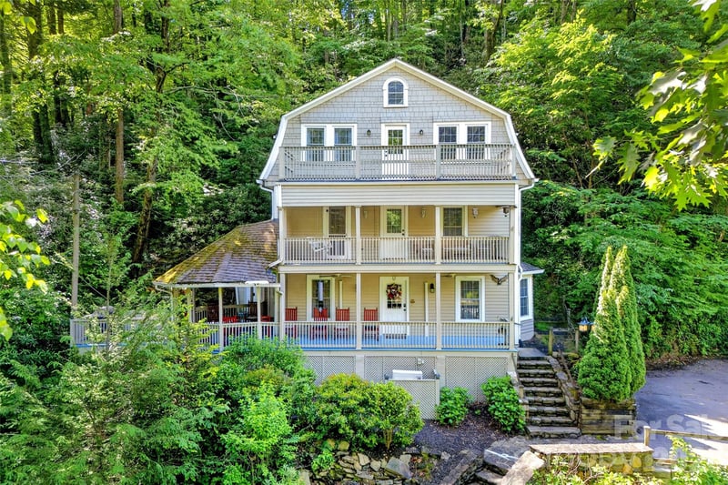 238 Texas Spur Rd, Montreat, NC 28757