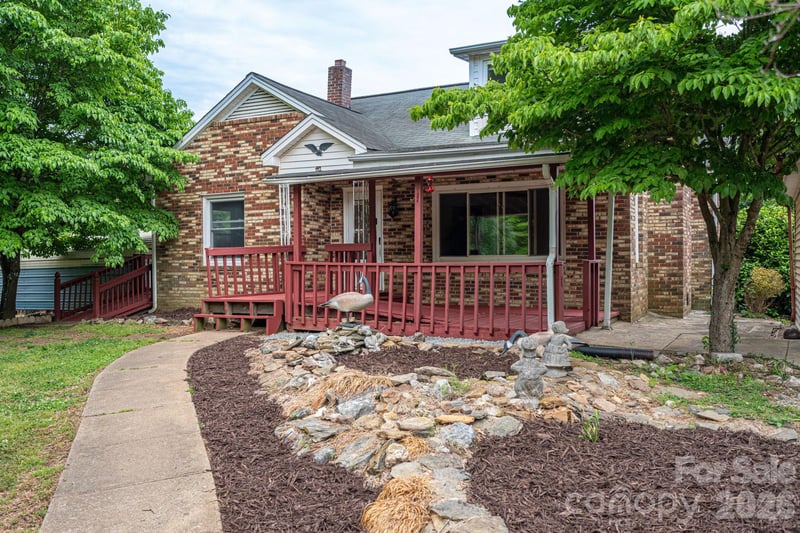 943 Stony Point Rd, Kings Mountain, NC 28086