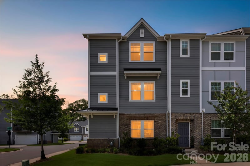 2616 Greenmarket Dr, Charlotte, NC 28217