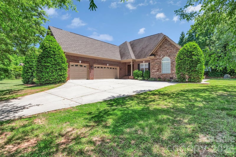 8007 Fletcher Ct, Waxhaw, NC 28173