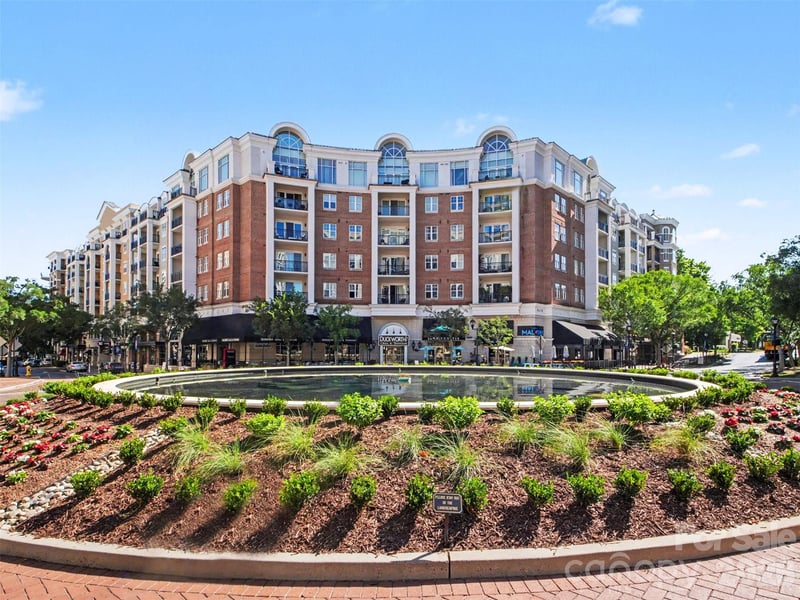 4625 Piedmont Row Dr #609, Charlotte, NC 28210