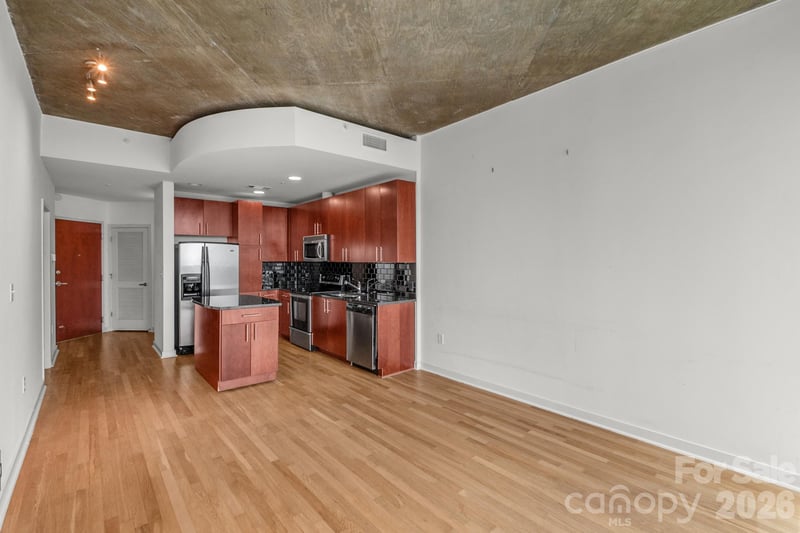 210 Church St #3111, Charlotte, NC 28202