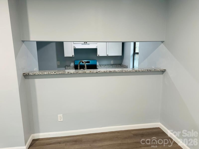 8029 Cedar Glen Dr, Charlotte, NC 28212