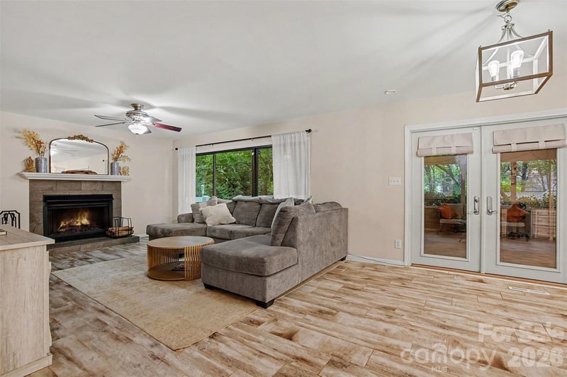 14522 Harbor Estate Rd, Charlotte, NC 28278