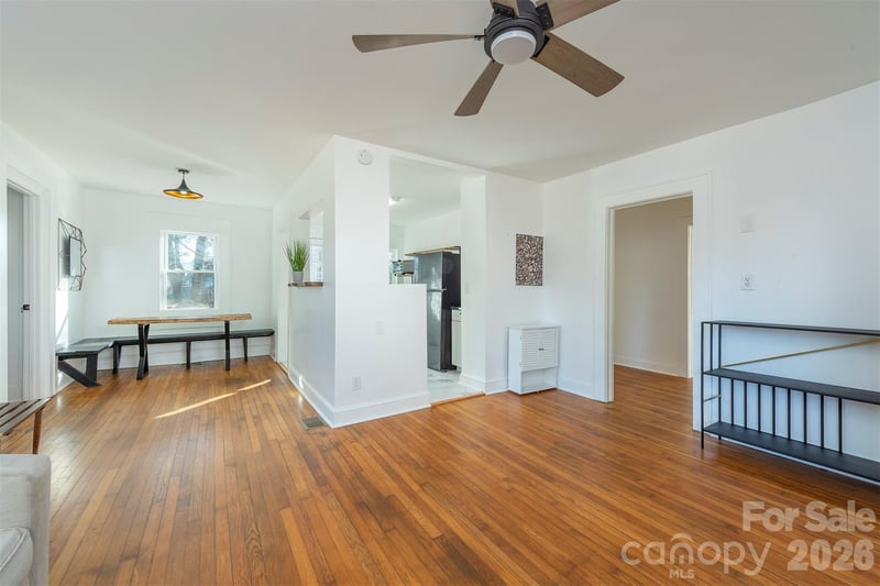 17 Springdale Ave, Asheville, NC 28803