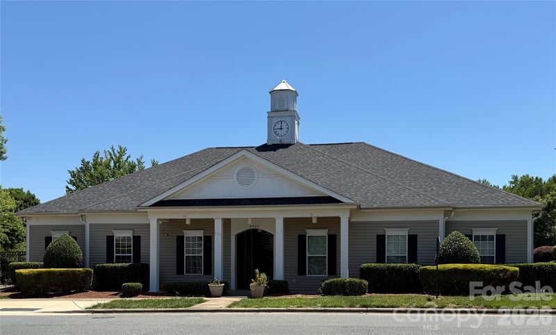 1063 Triece Ln, Charlotte, NC 28215