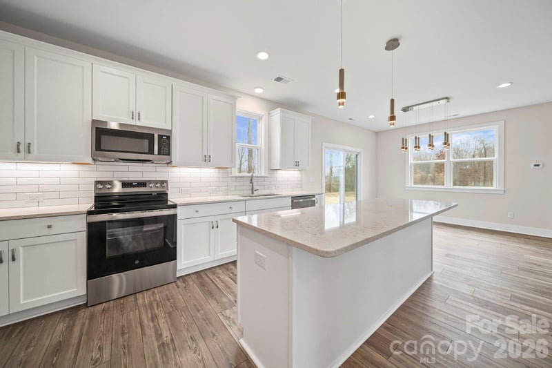 1020 Forest Dr, Marshville, NC 28103