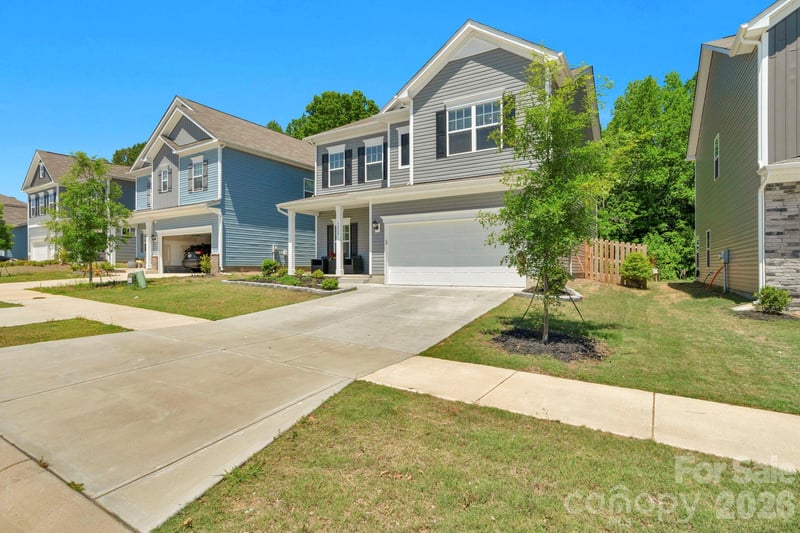 6028 Gala Ln, Charlotte, NC 28215