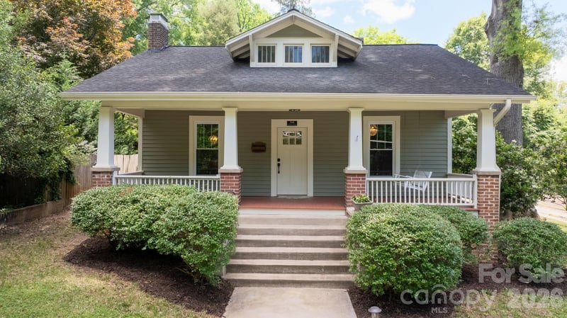 722 Broad St, Statesville, NC 28677