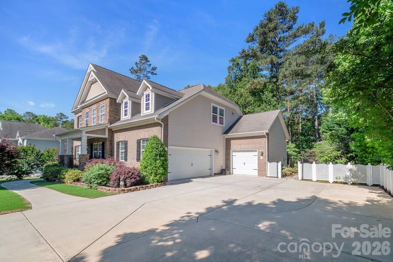 2015 Madeira Cir, Waxhaw, NC 28173