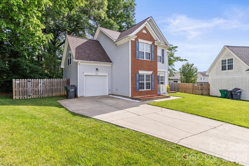 6907 Murray Grey Ln, Charlotte, NC 28273
