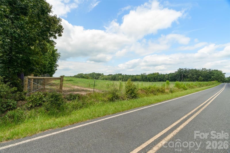 000 Old Goldmine Rd #H, Marshville, NC 28103