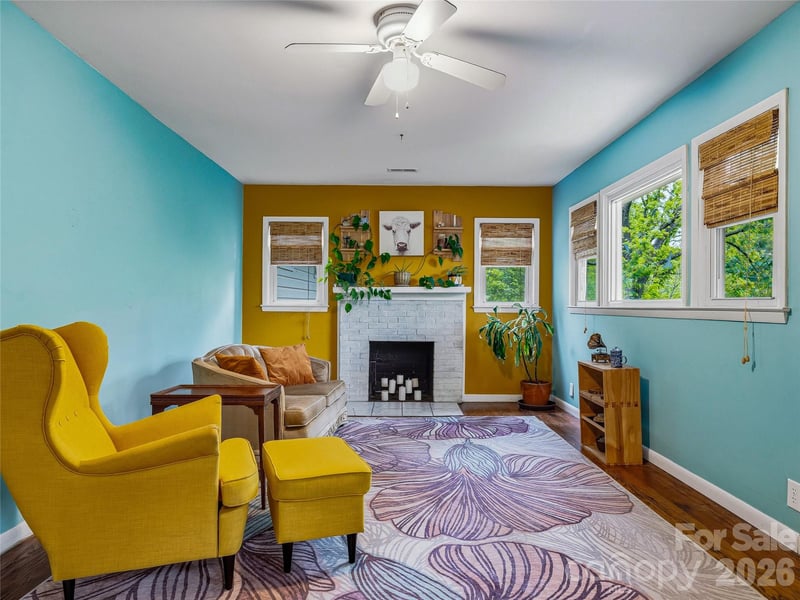 506 Johnston School Rd, Asheville, NC 28806