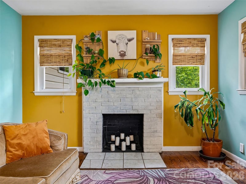 506 Johnston School Rd, Asheville, NC 28806