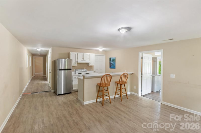 407 Main St, Brevard, NC 28712