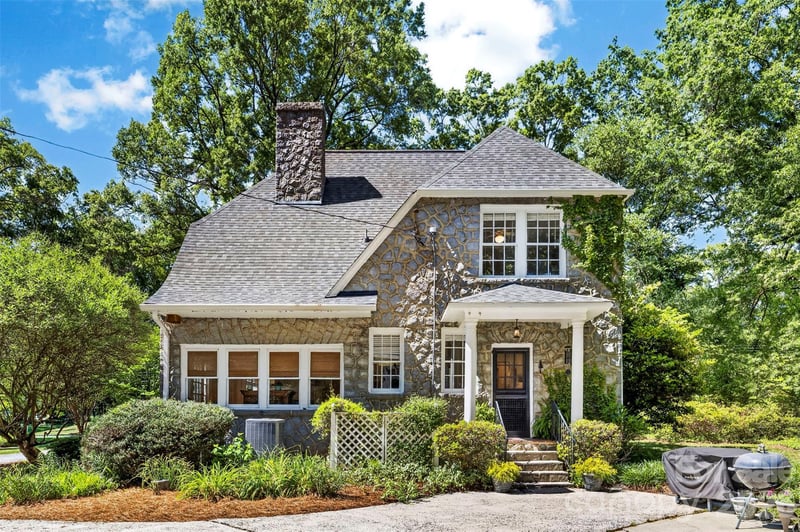 1211 Belvedere Ave, Gastonia, NC 28054