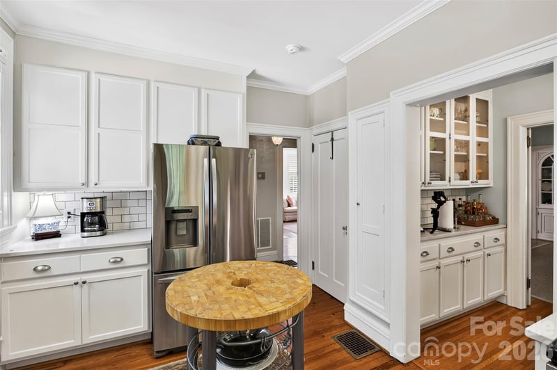 1211 Belvedere Ave, Gastonia, NC 28054