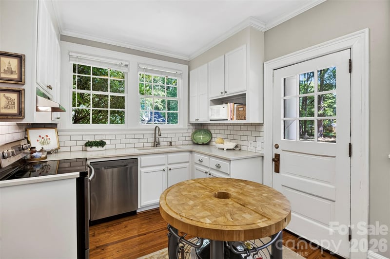 1211 Belvedere Ave, Gastonia, NC 28054