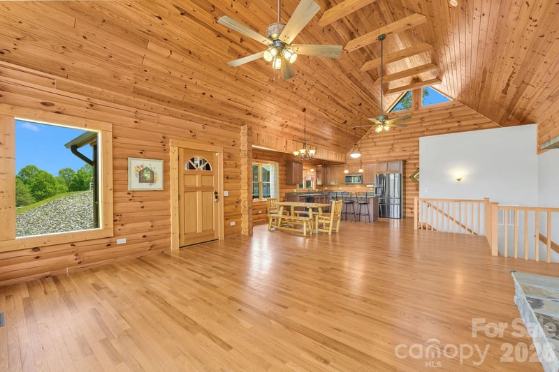 318 Heron Point Dr, Wilkesboro, NC 28697