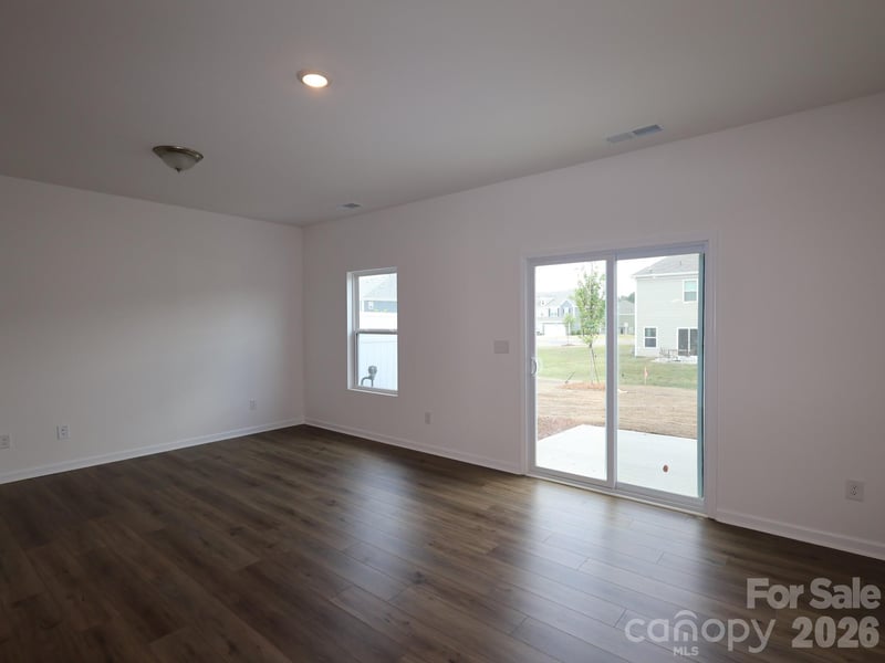 2716 Yeager Dr, Concord, NC 28027