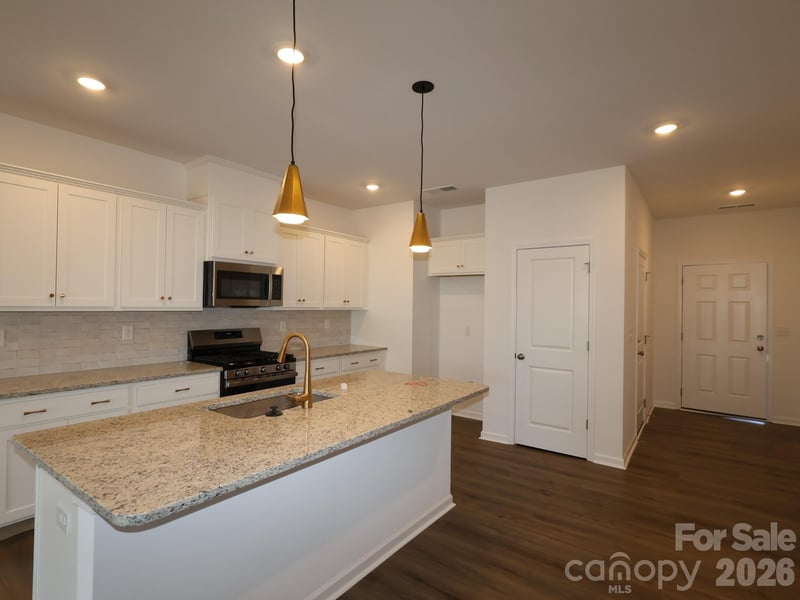 2716 Yeager Dr, Concord, NC 28027