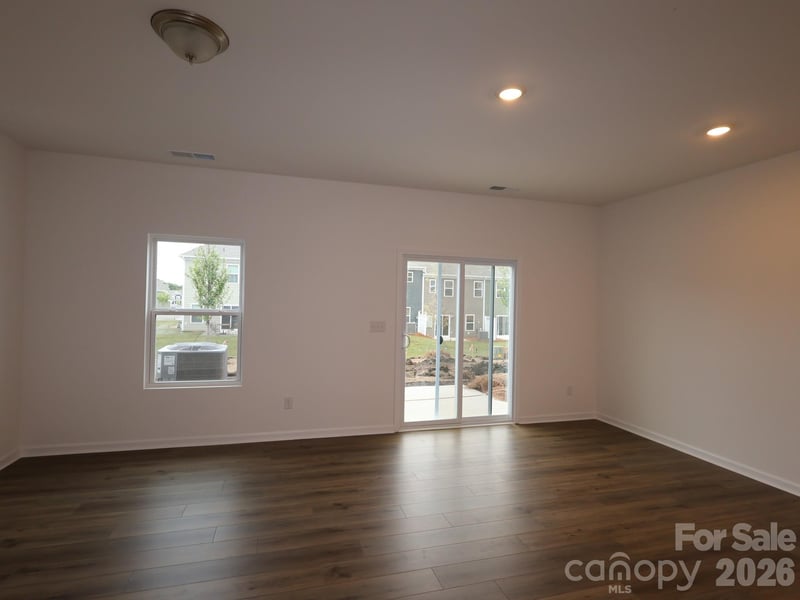 2716 Yeager Dr, Concord, NC 28027